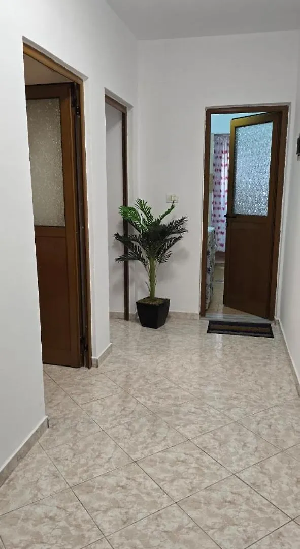 Adri Prefect Apartment Ksamil 0*,