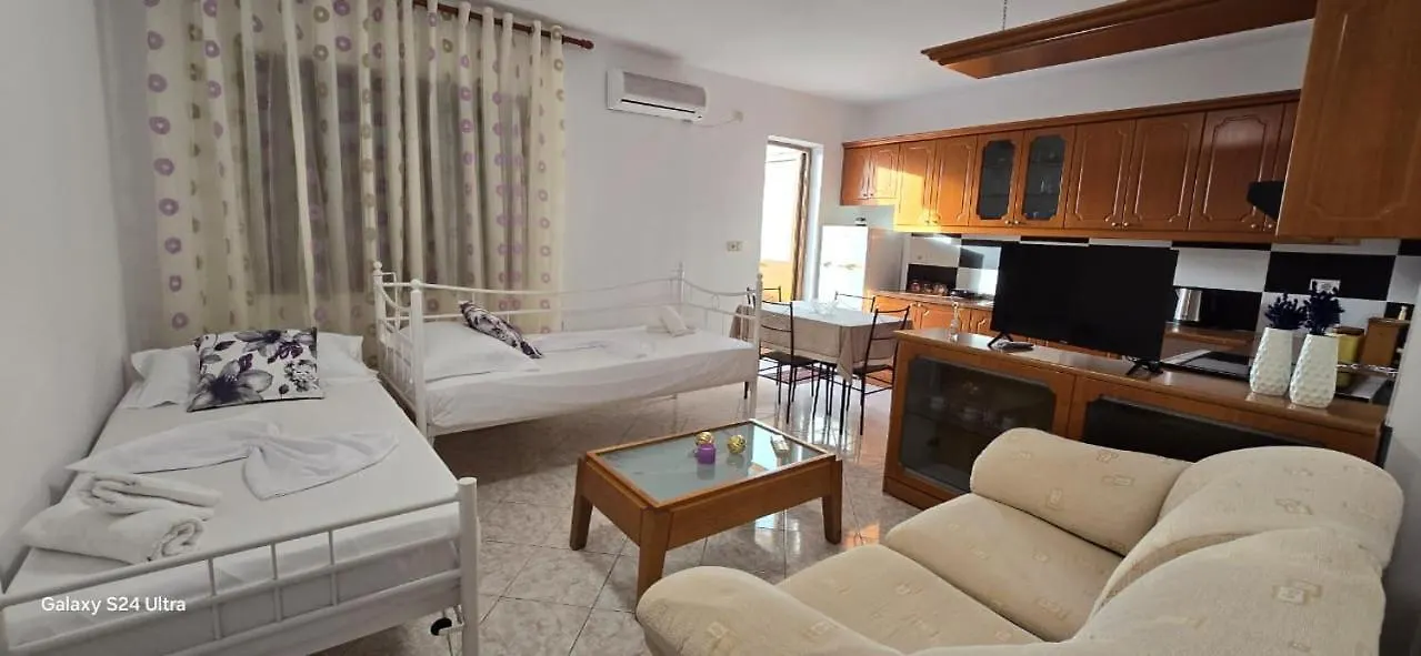 Adri Prefect Apartment Ksamil